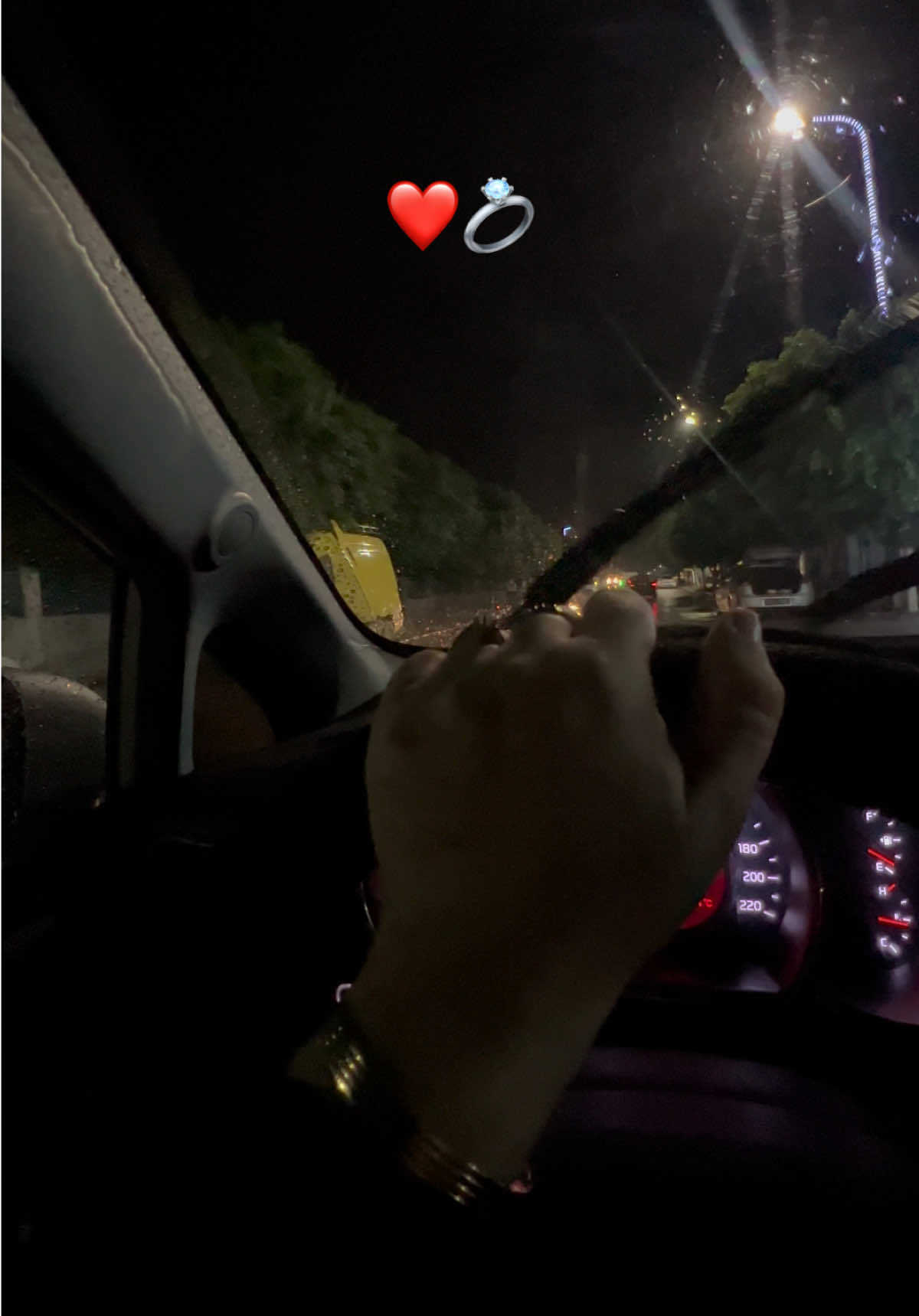 @𝐀𝐛𝐞𝐞𝐫 🕊️