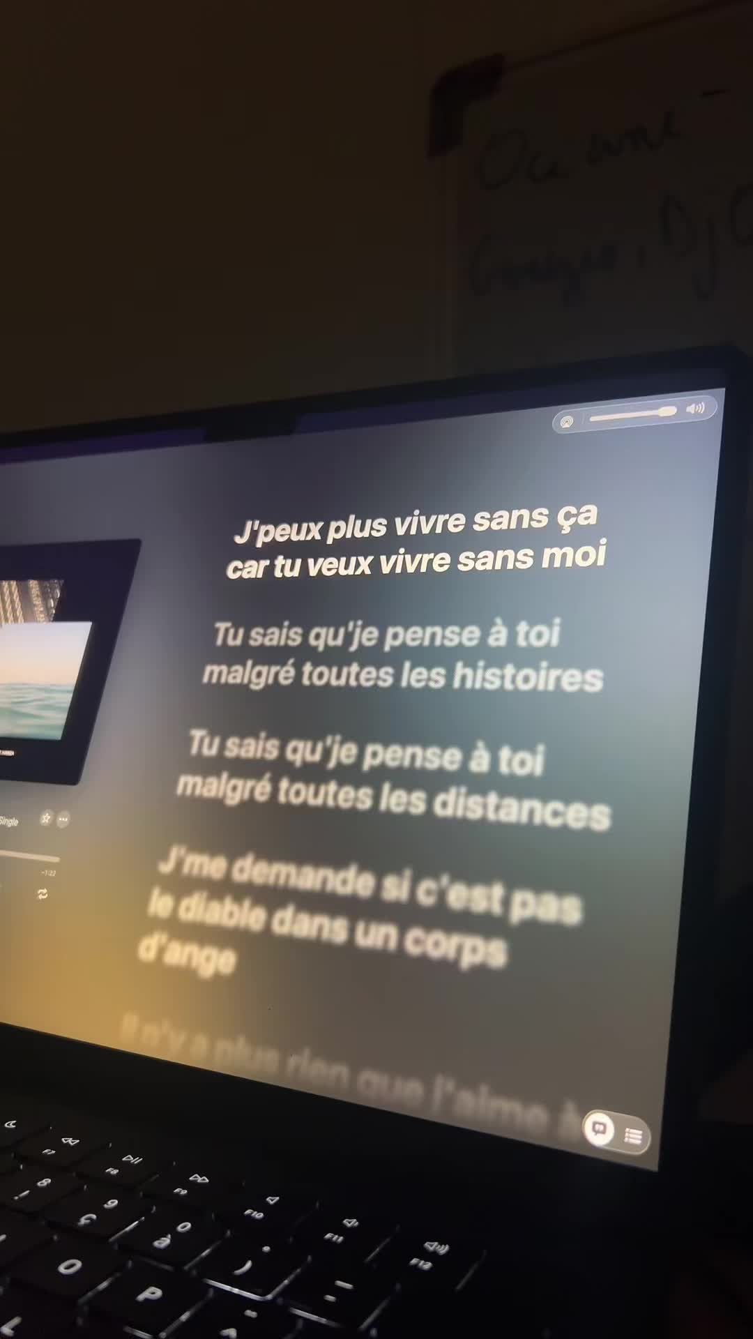 @🎧LYRICS_TOK🎵