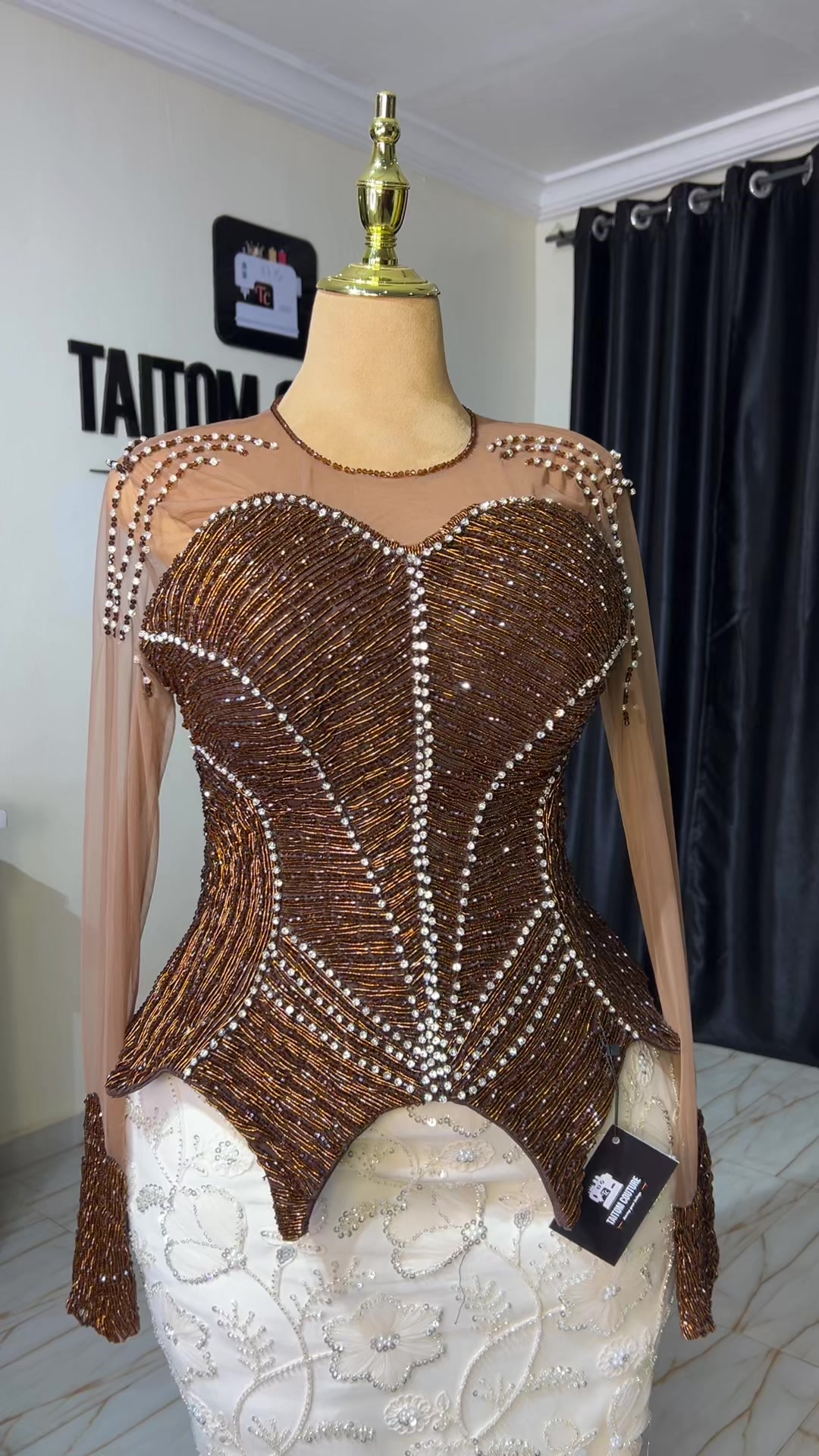 @Taitomcouture