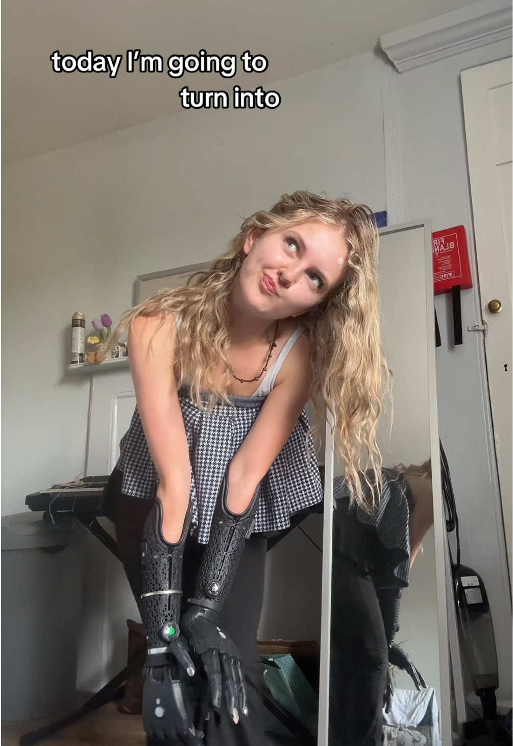 @tillylockey
