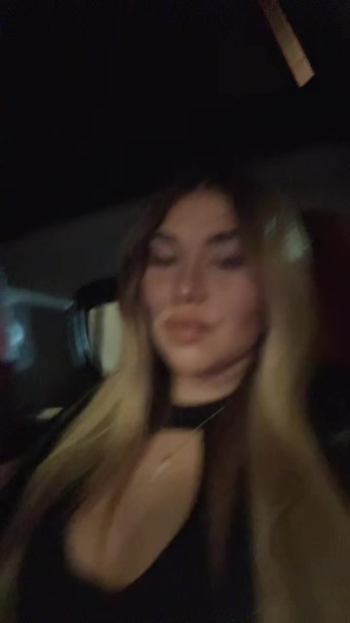 @carmentrucco