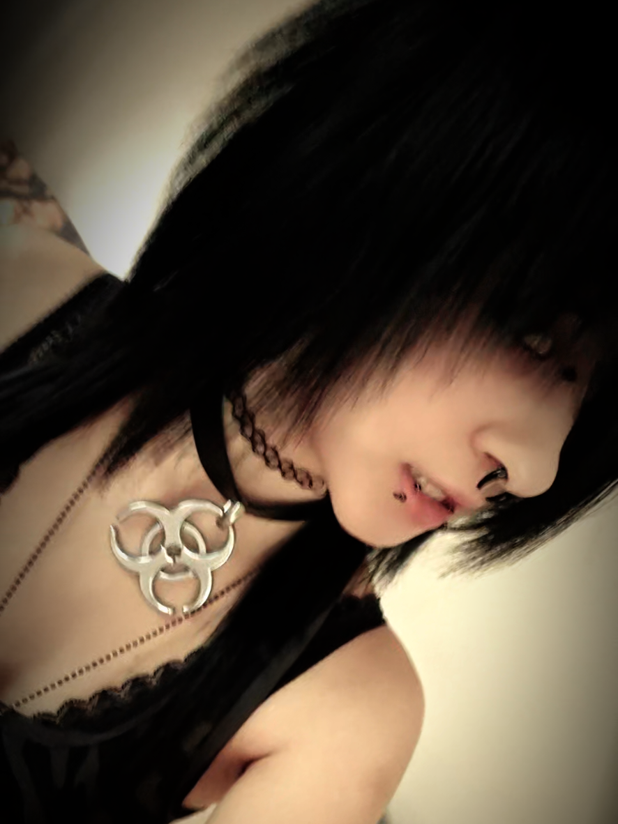 @☣︎ 𝔇𝔢𝔞𝔡𝔙𝔞𝔪𝔭 ☣︎