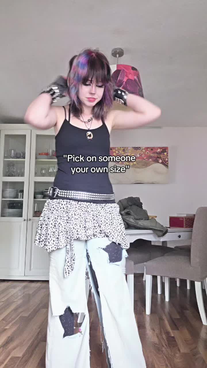 @🐇Emma🦑