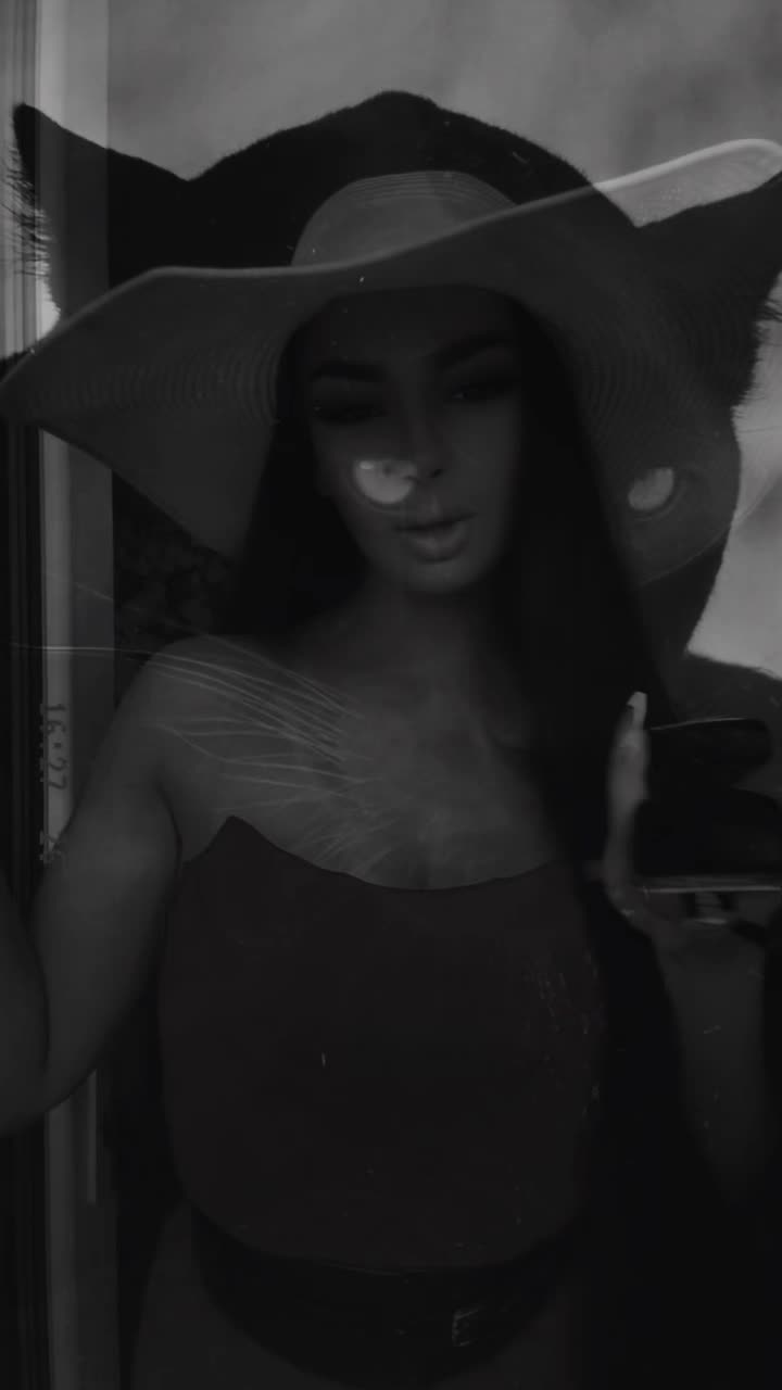 @Madame C&oelig;ur Noir. 🖤