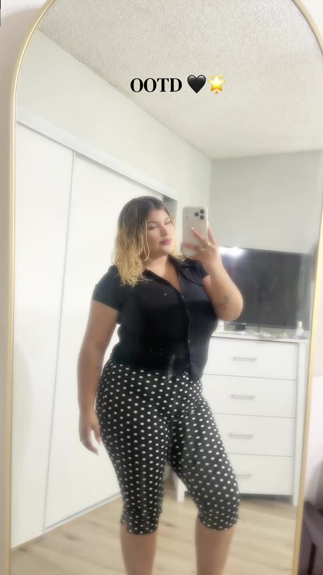 @๐.๐โ