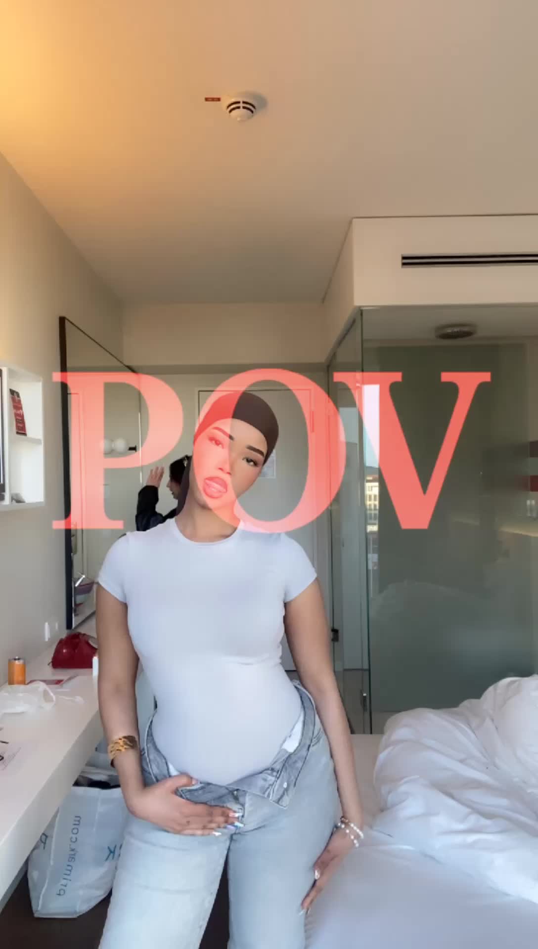 @macawisleygirl_🇸🇧