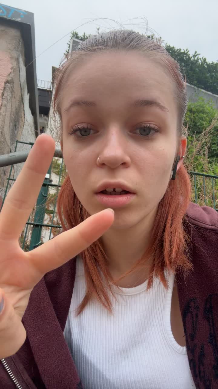 @evacado