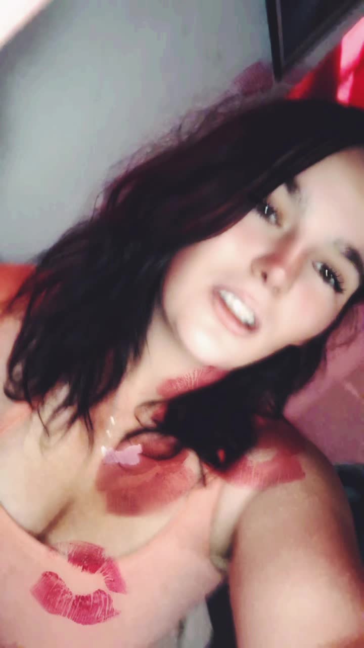 @✨️Dena✨️