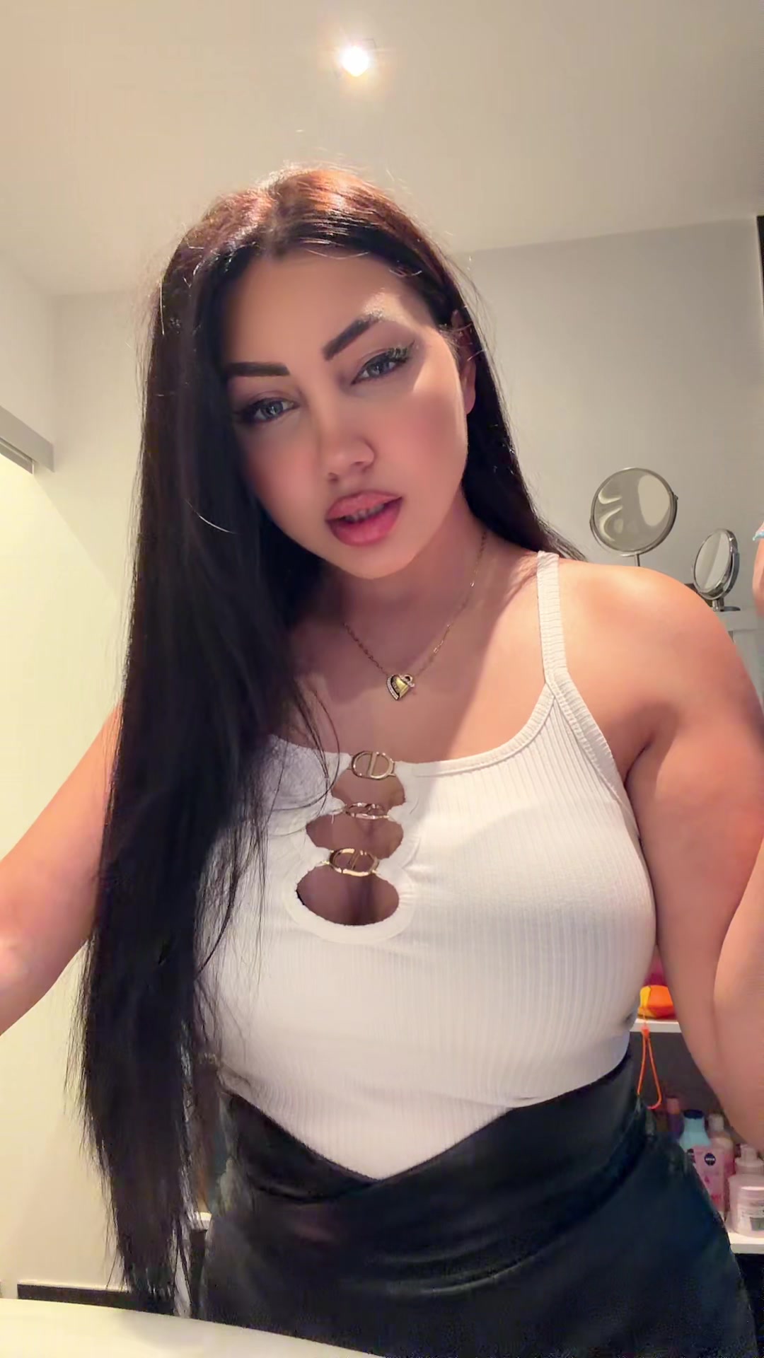 @𝓚🌹