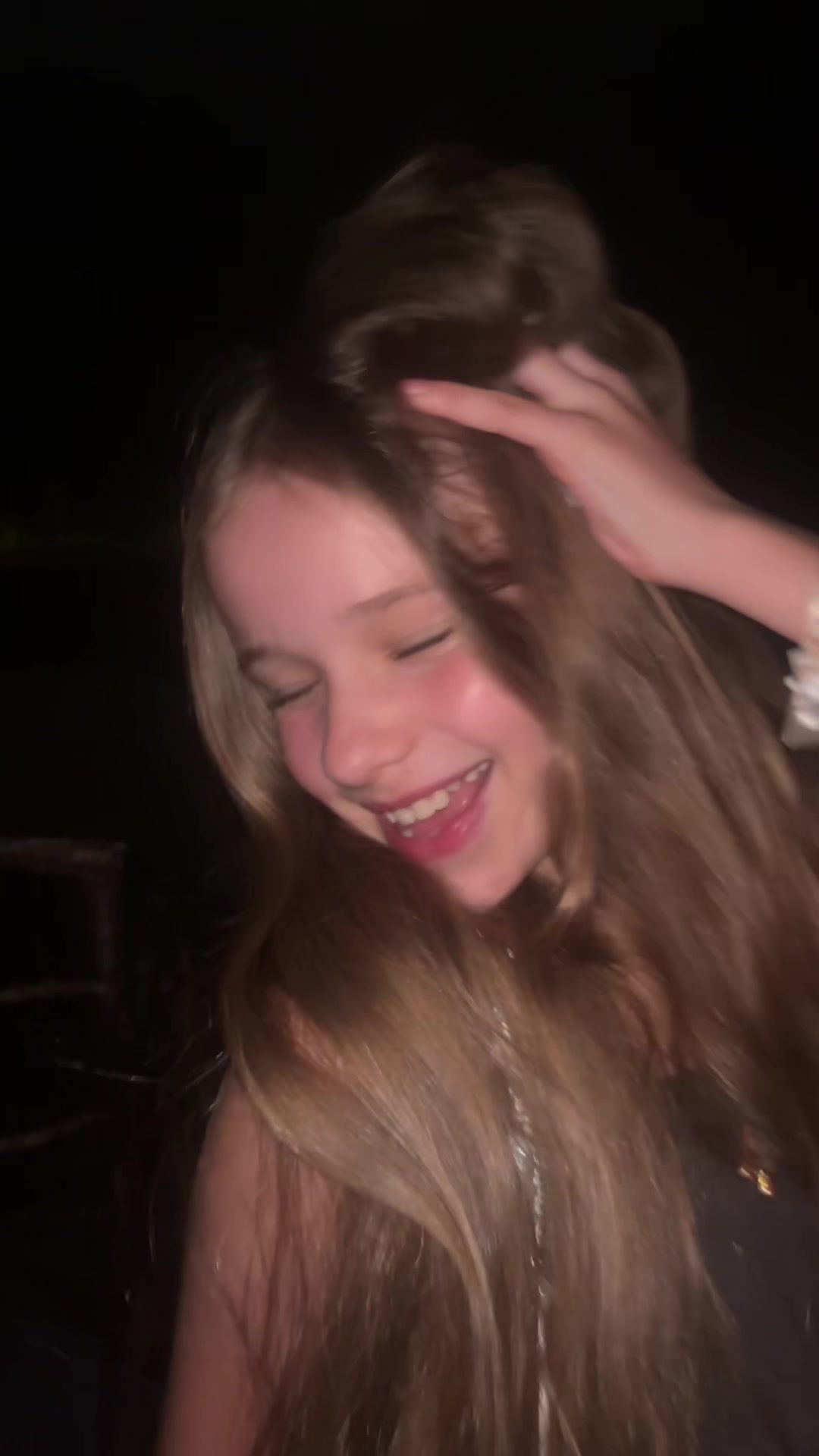 @Wiczka_206