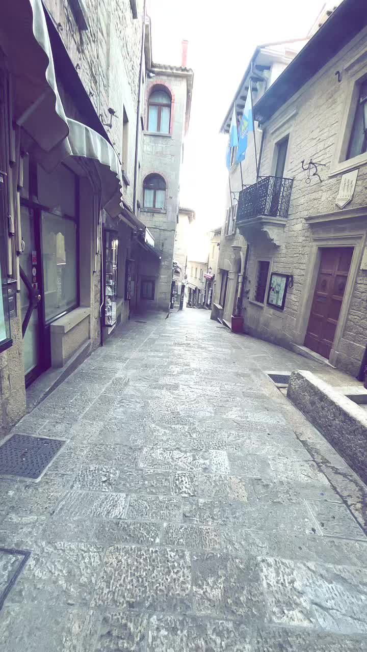 @Amici_stee