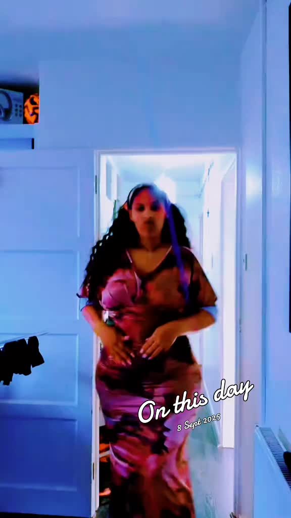 @Amy21