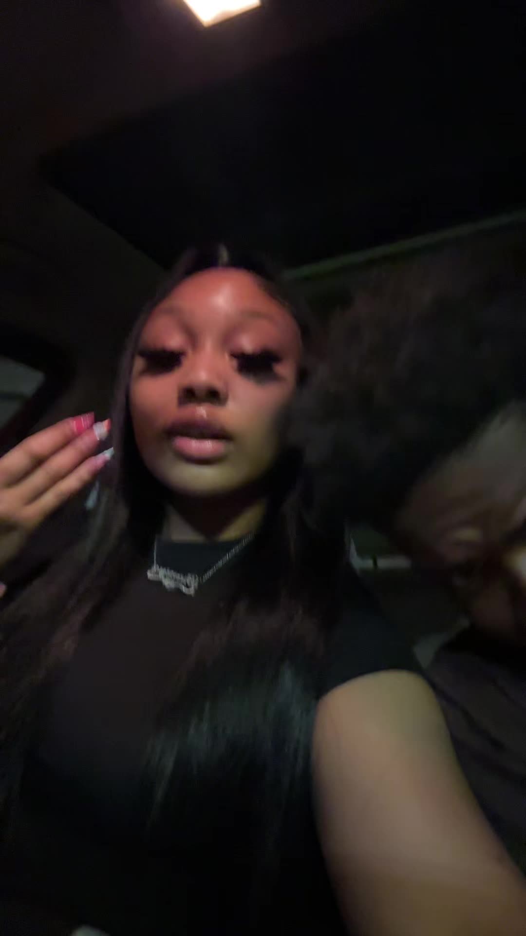 @shaniya janai
