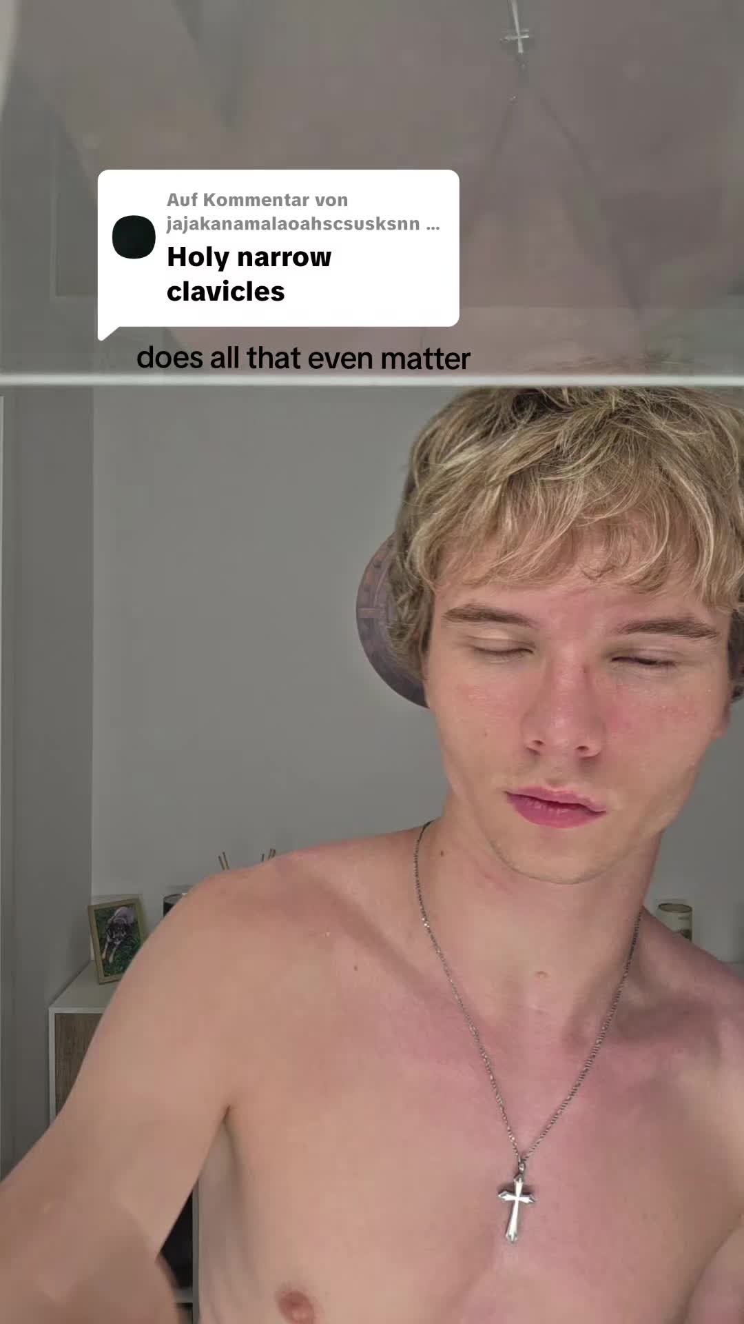 @Vicotryona