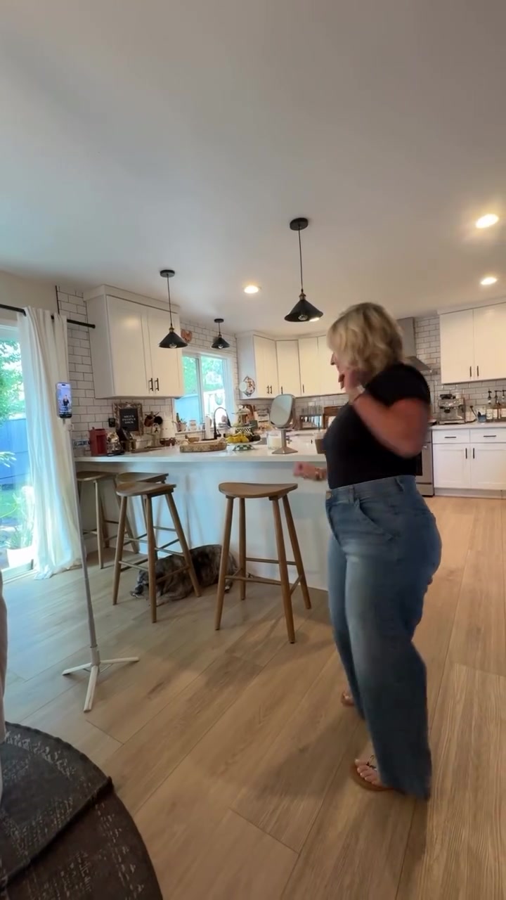 @Haleigh Cox