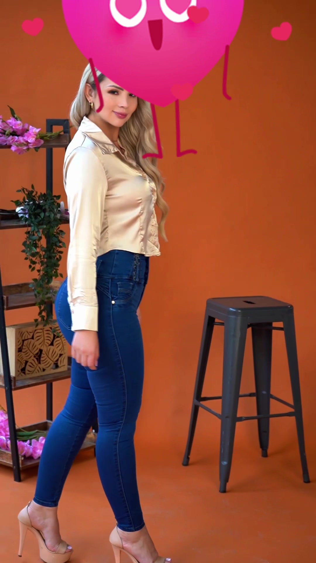 @karlasantiago741