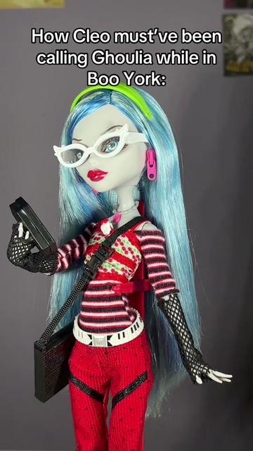 @freddies_dolls