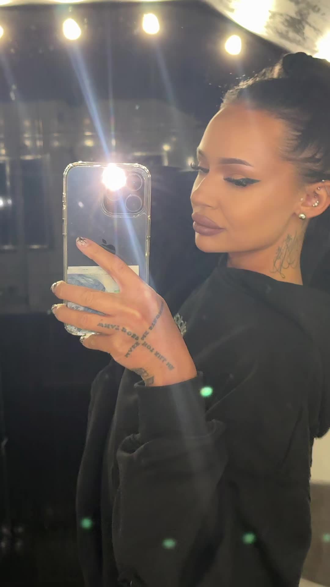 @Czarna Mała