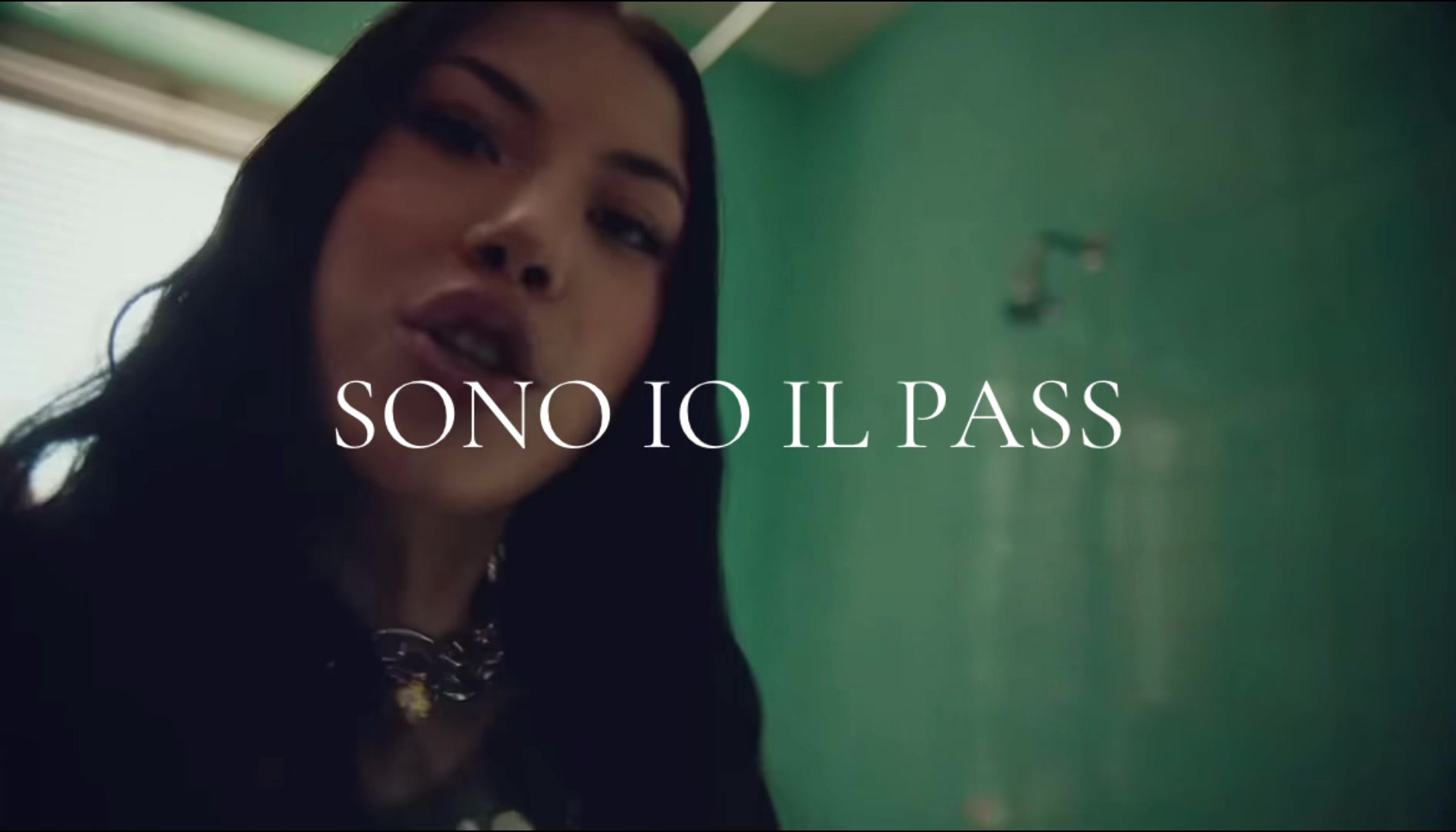 @iris 𖣂
