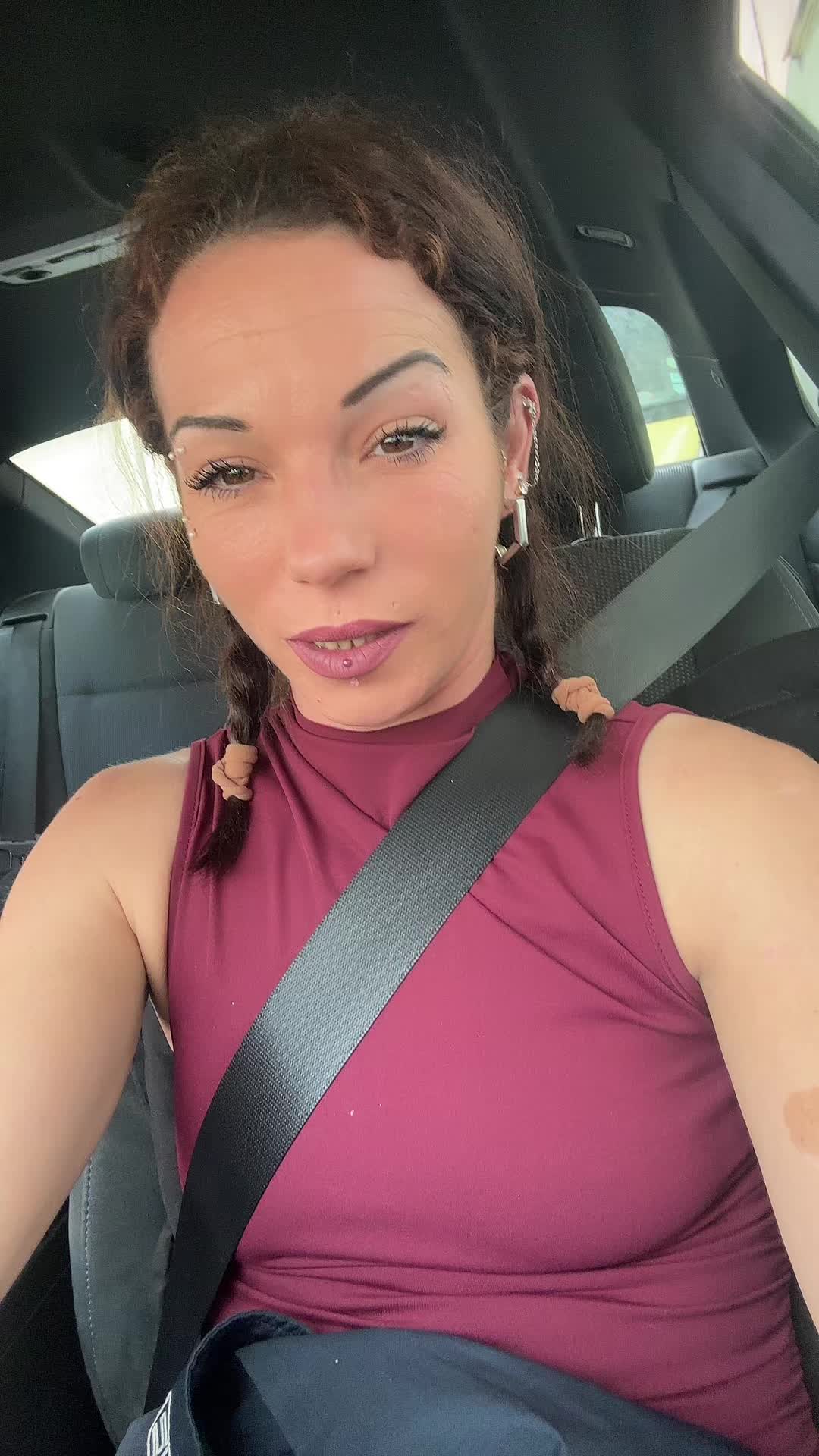 @megane0023