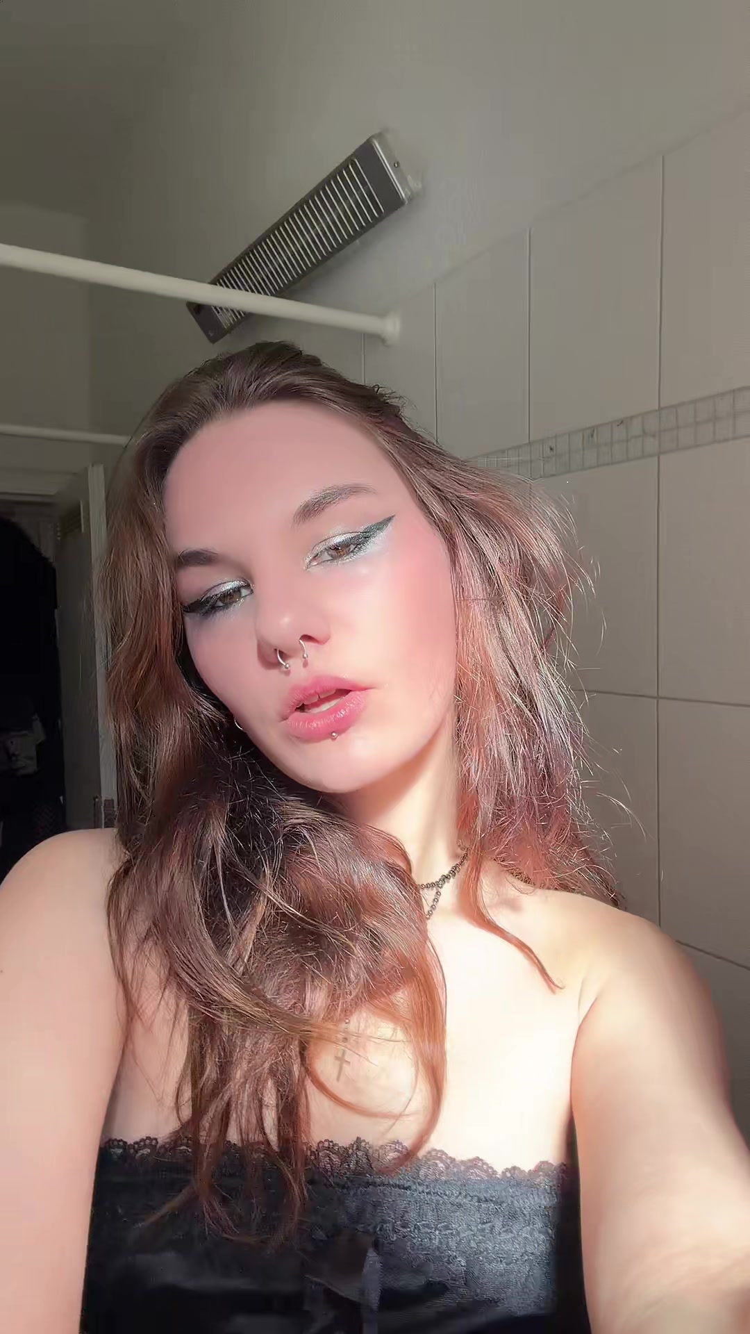 @elissstar