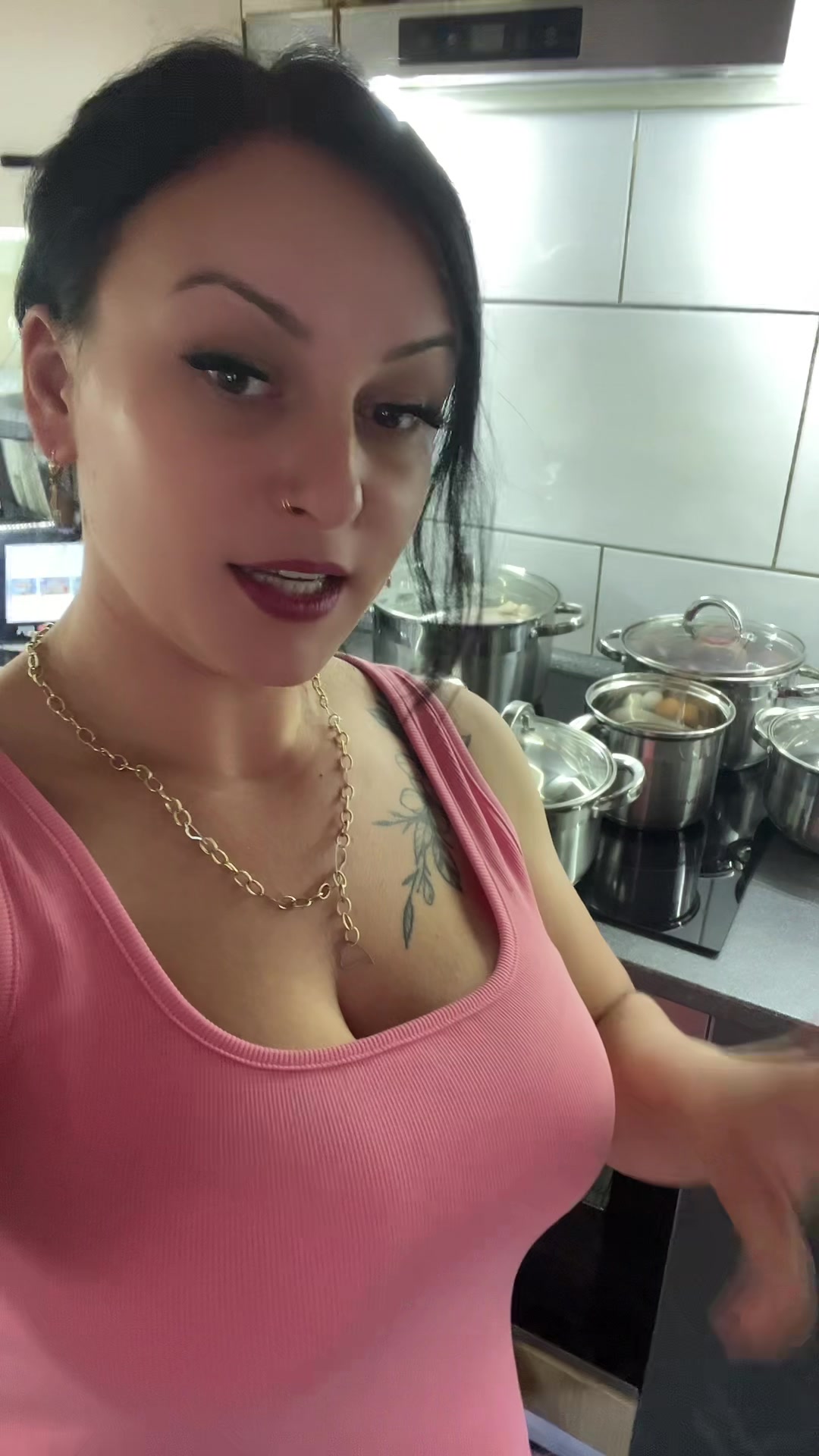 @AnaMaria