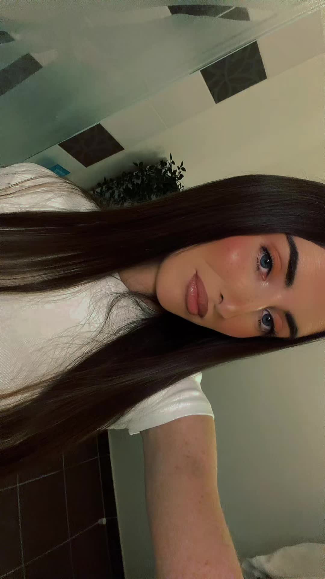 @Evaaa🩰🎀