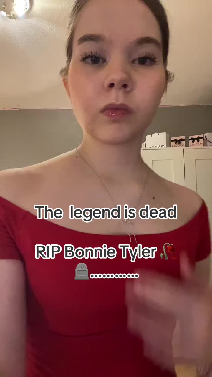 @bluee_flyy
