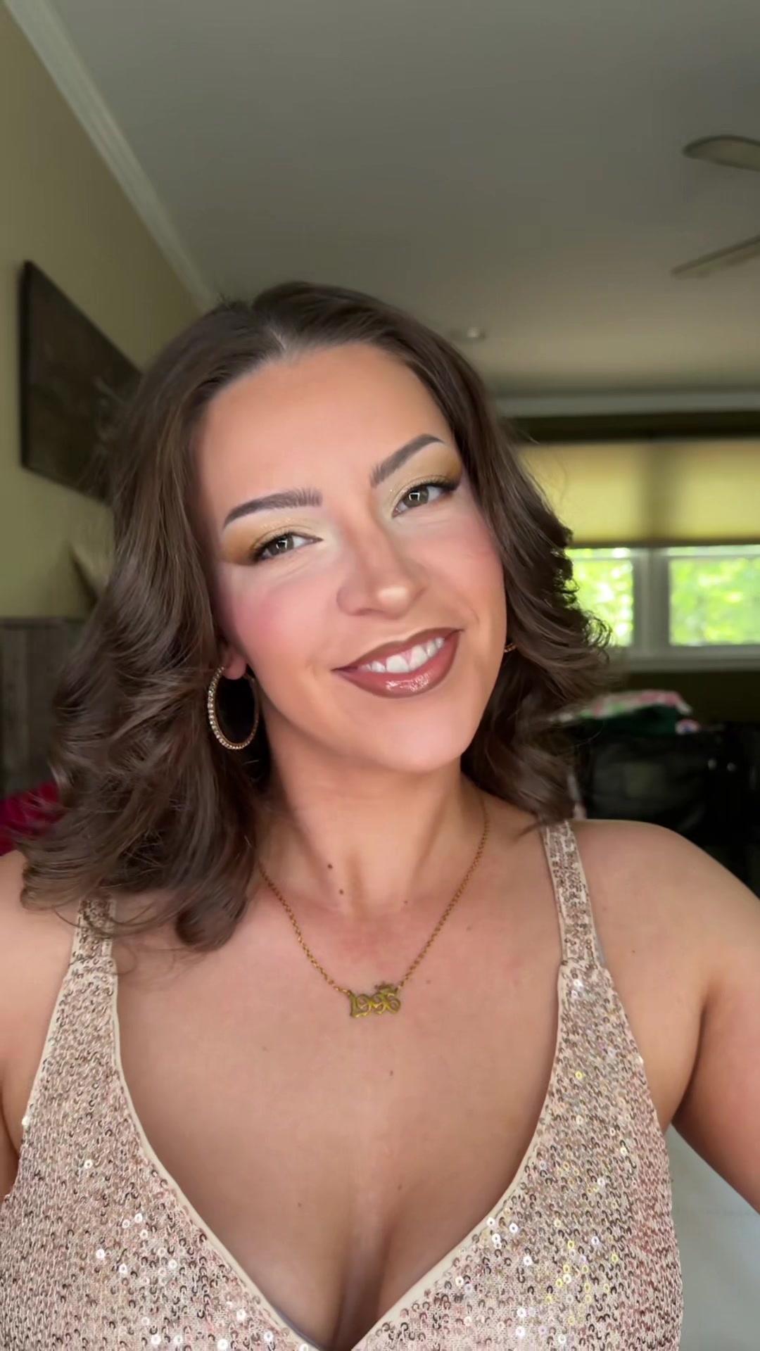 @The Makeup Mom