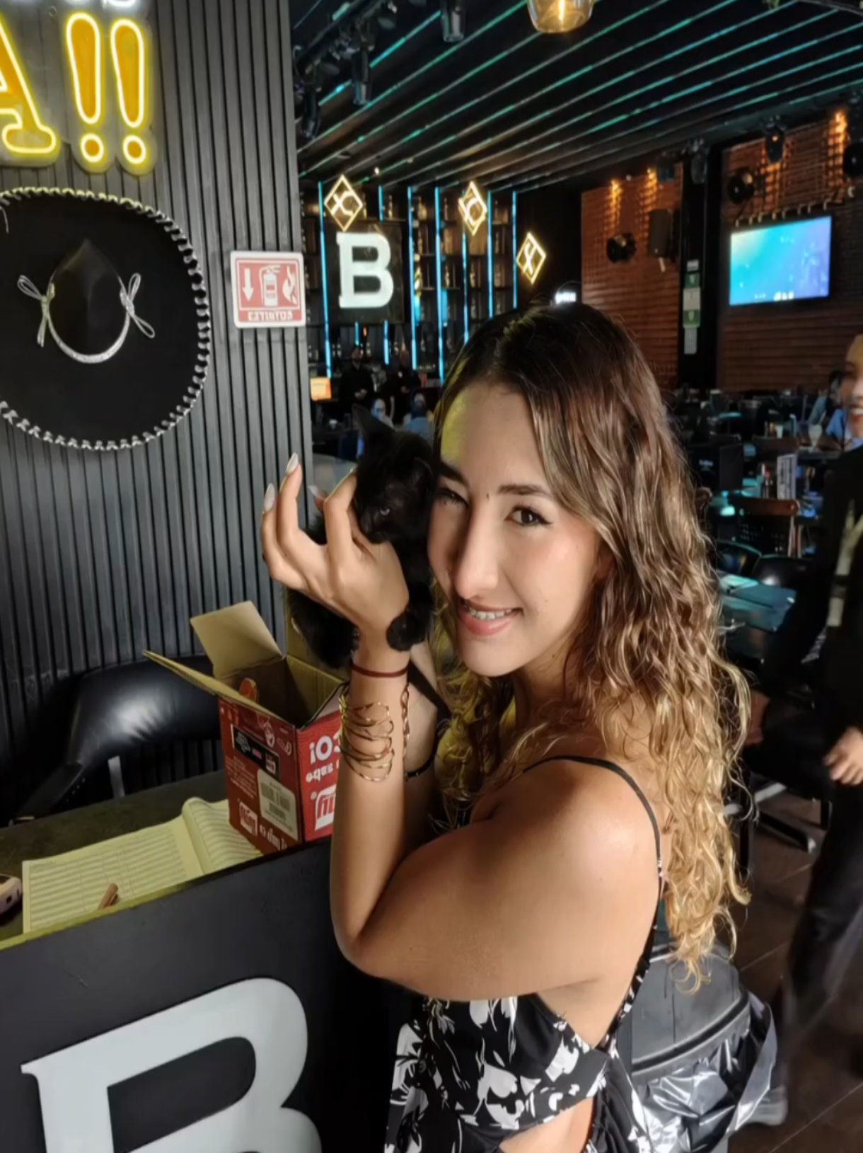 @Alexx