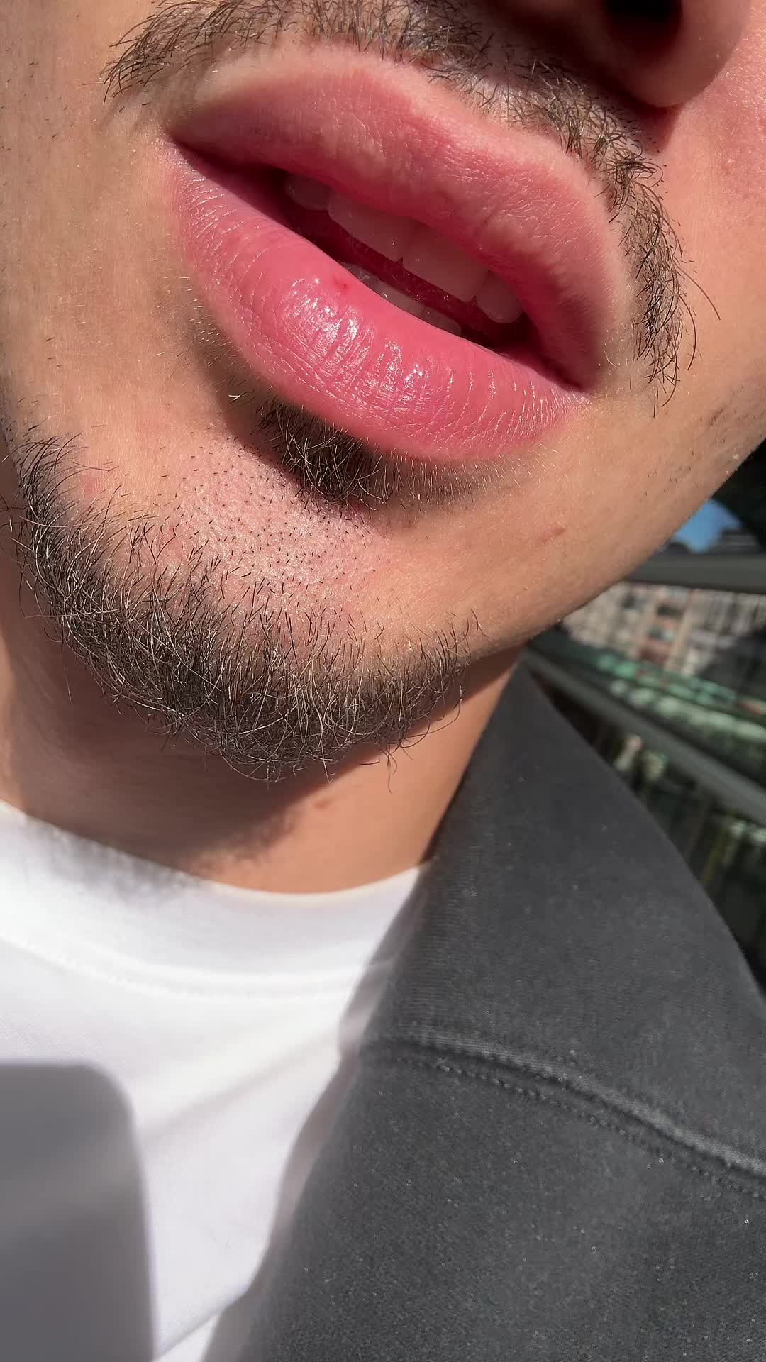 @julianschweigerr