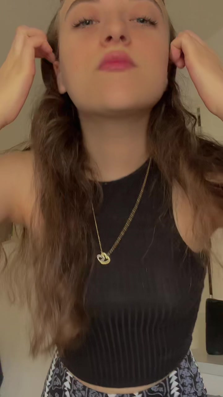 @🦁Tiffany (◍&bull;ᴗ&bull;◍)🦁
