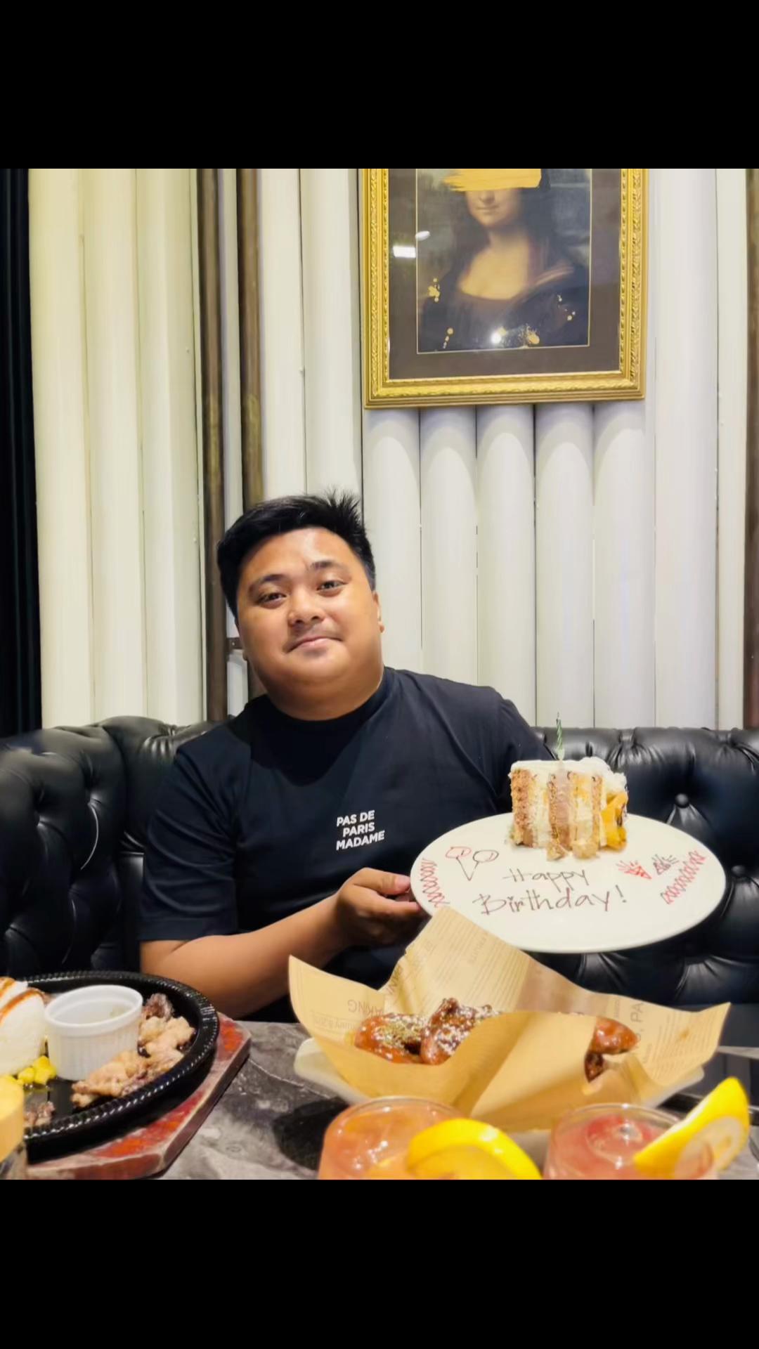 @Ricute 🐽