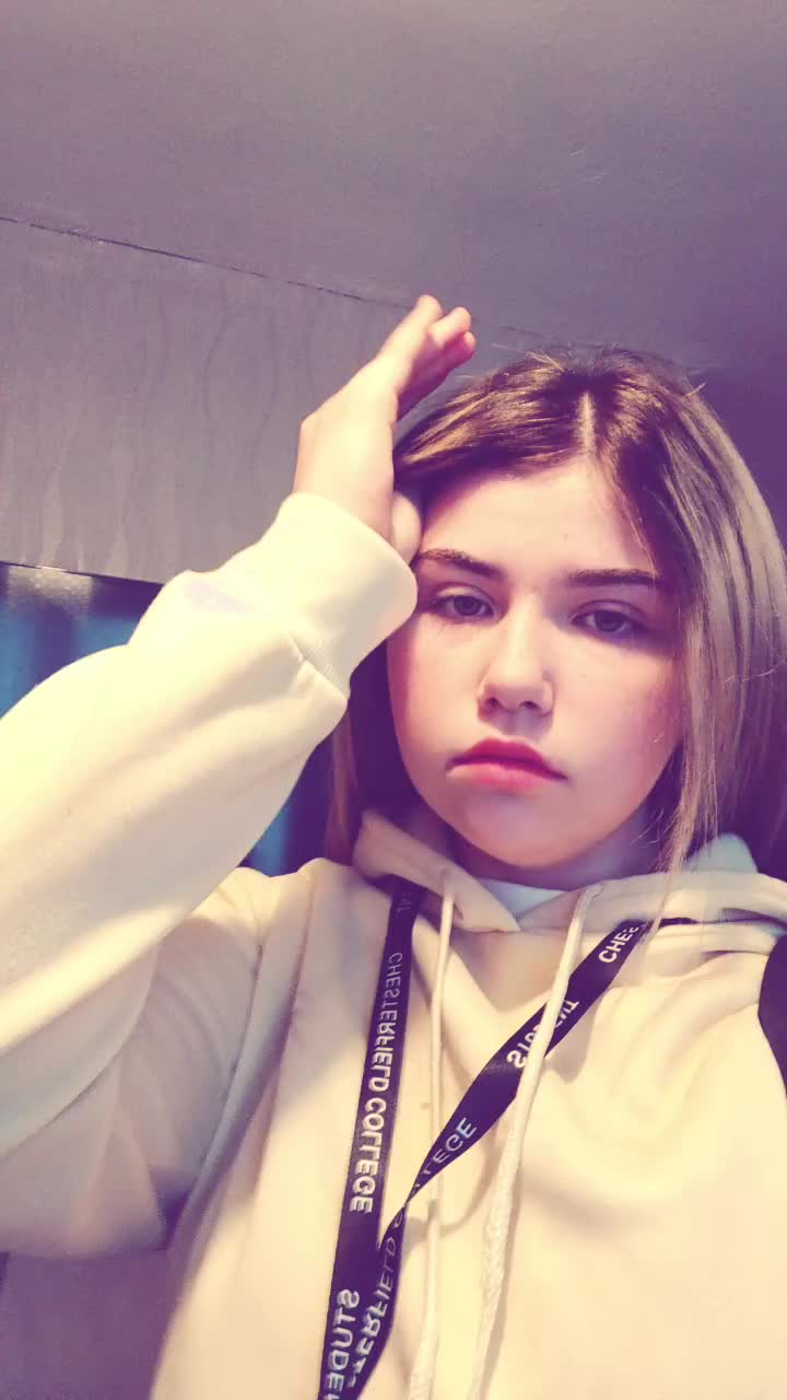 @courtney🤍