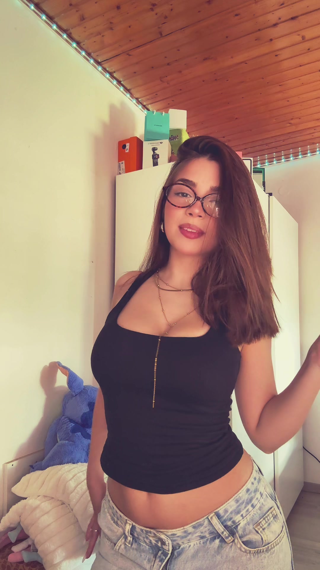 @Laura