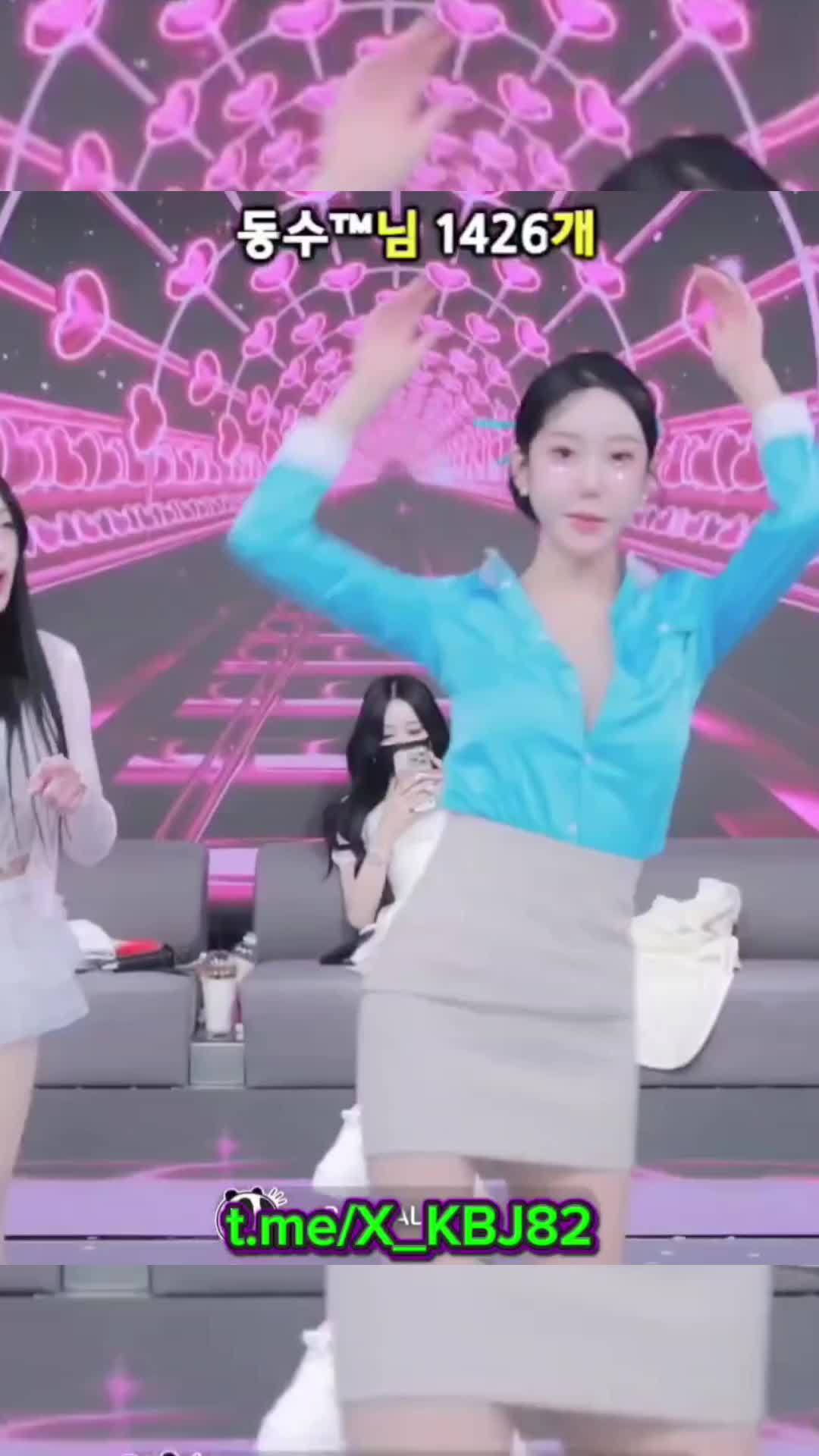 @X_KBJ82