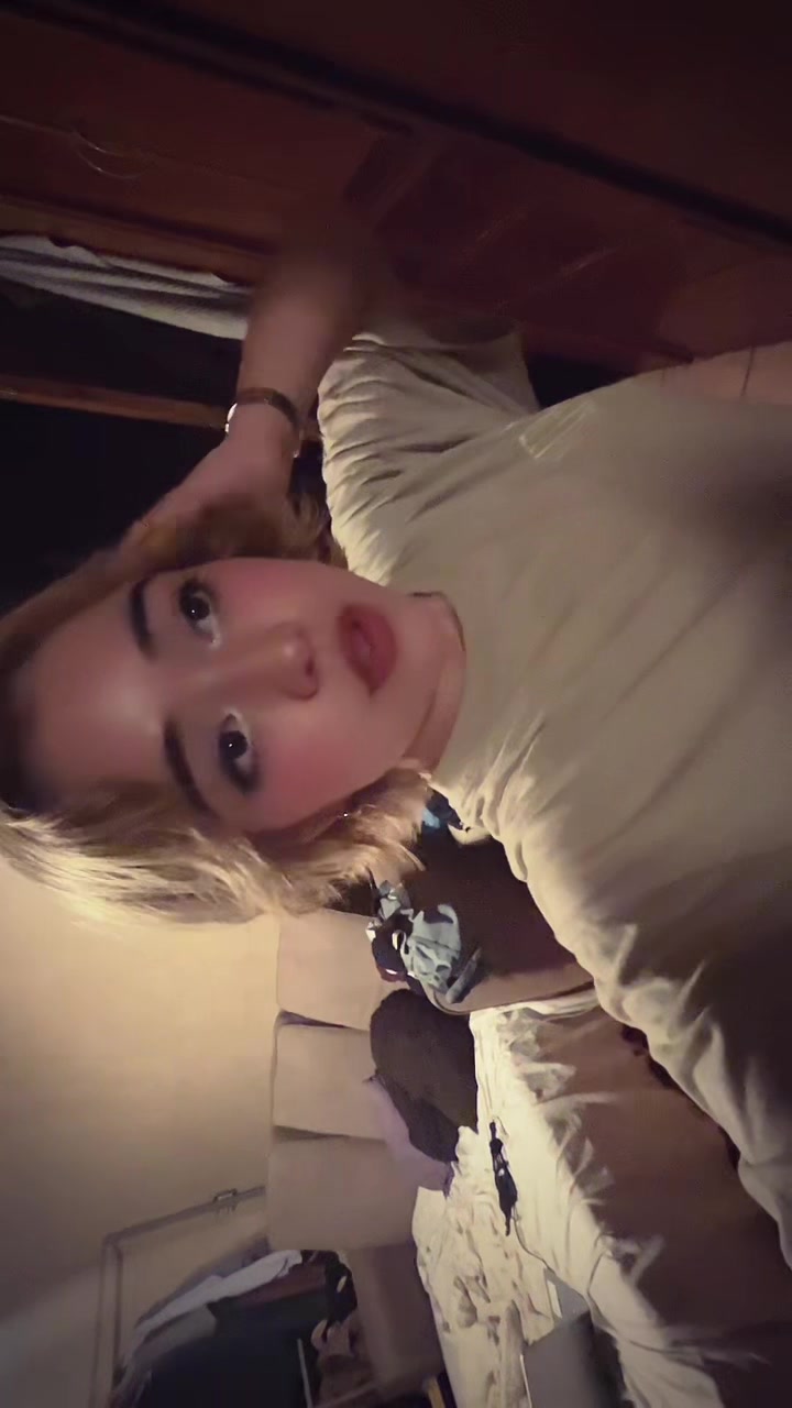 @Vanessa