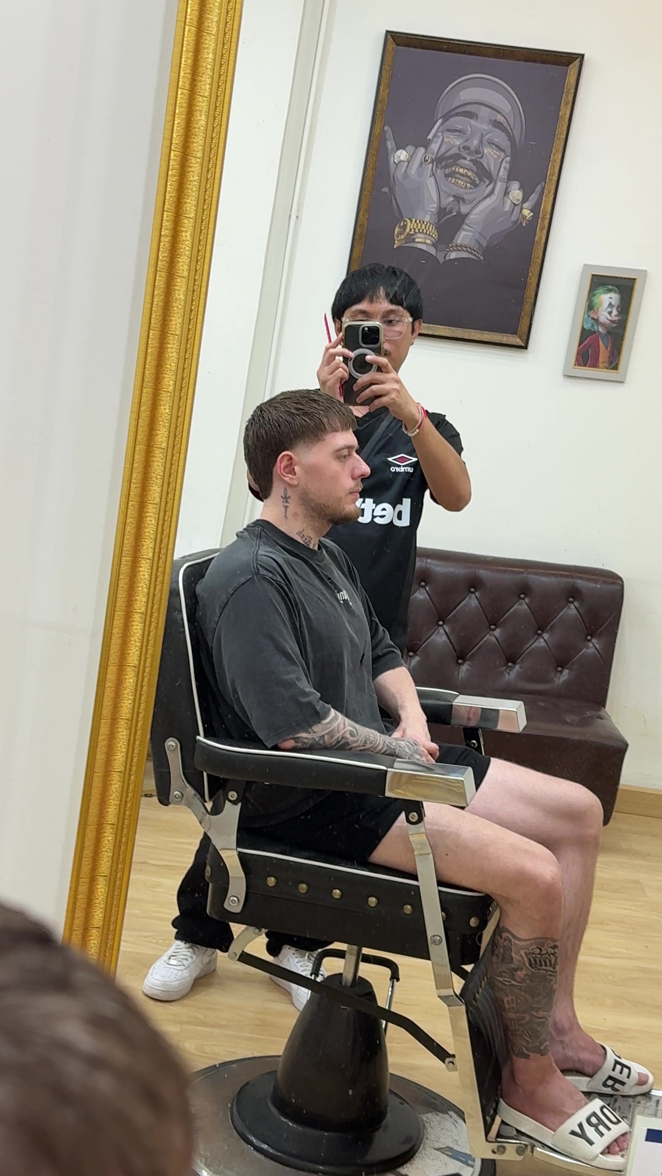 @Lilmaxz ⚽️✂️ Barber bangkok