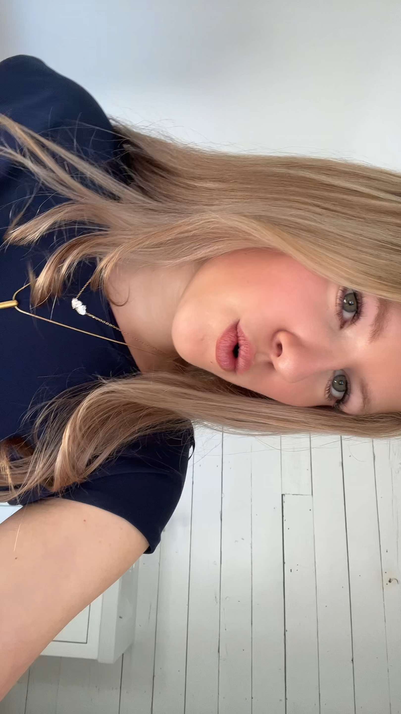 @🧸