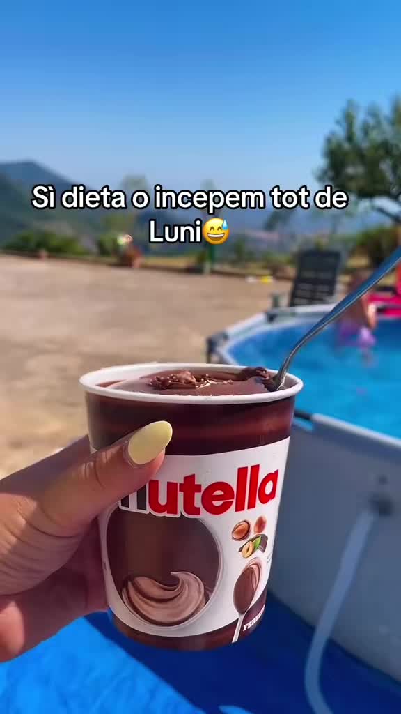 @geanina_94