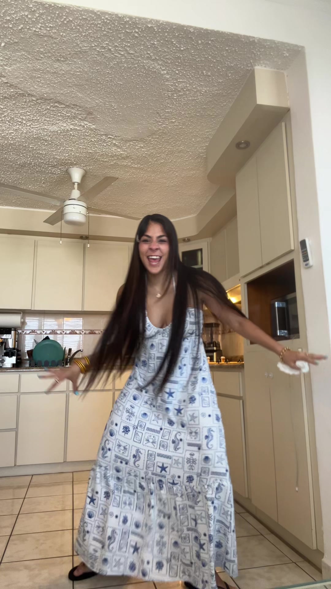 @laluguito