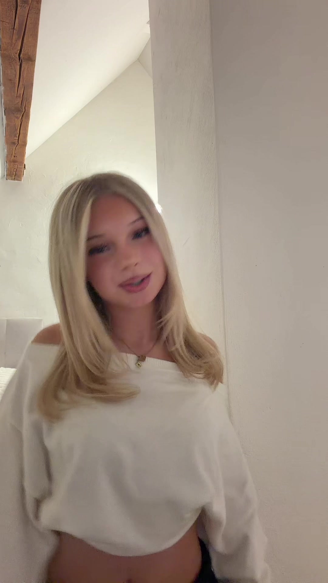 @𝒮