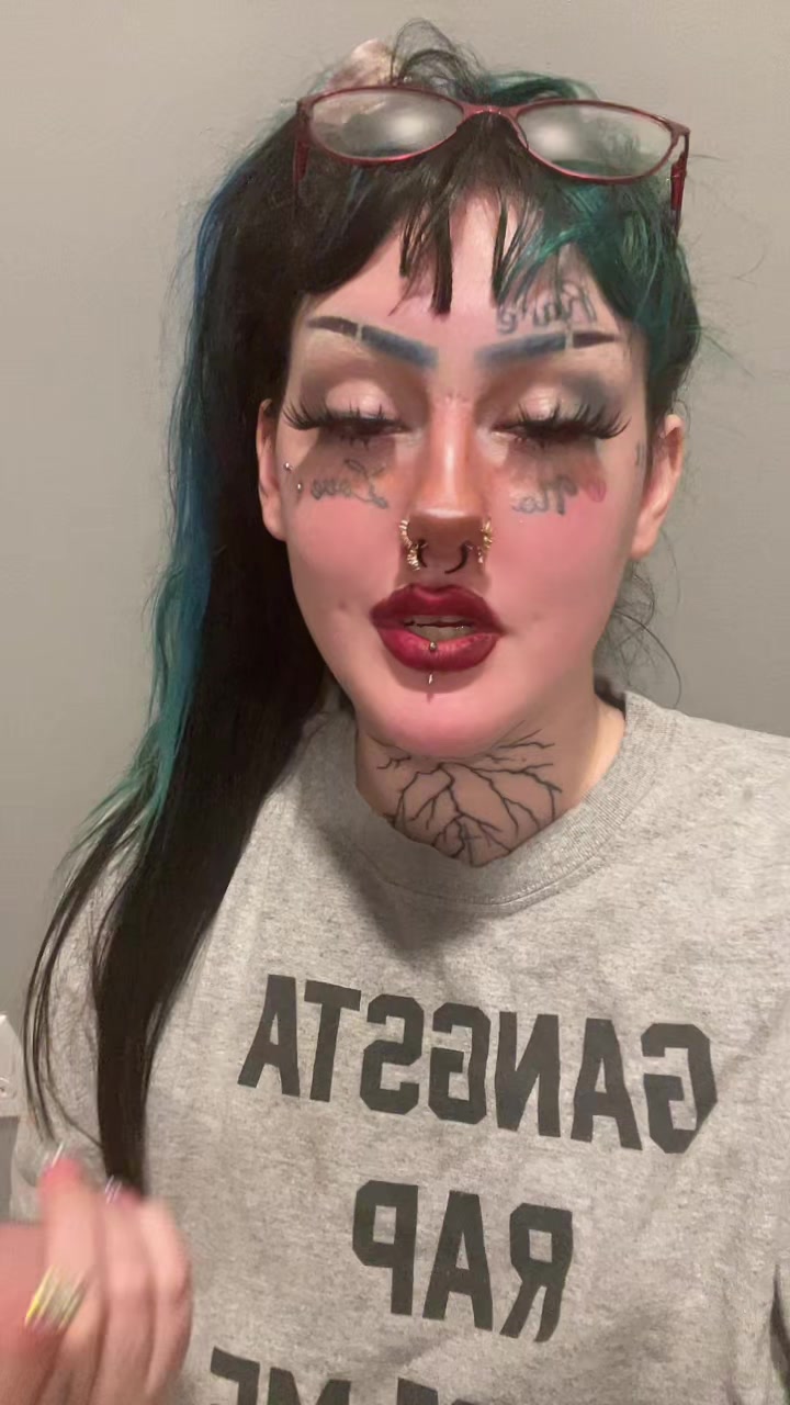@𖤐𝓢𝓮𝓵𝓮𝓷𝓪𖤐༒ 999 ༒