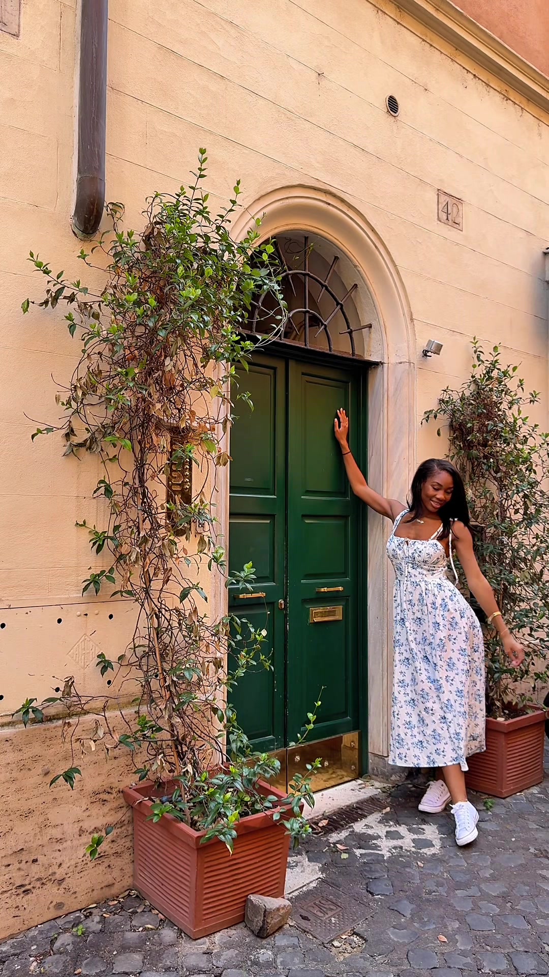 @Khadija | Solo Traveler