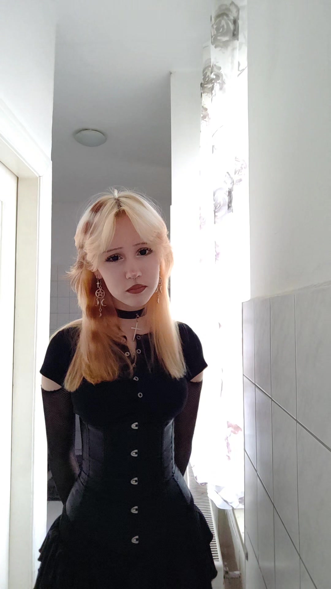 @<3