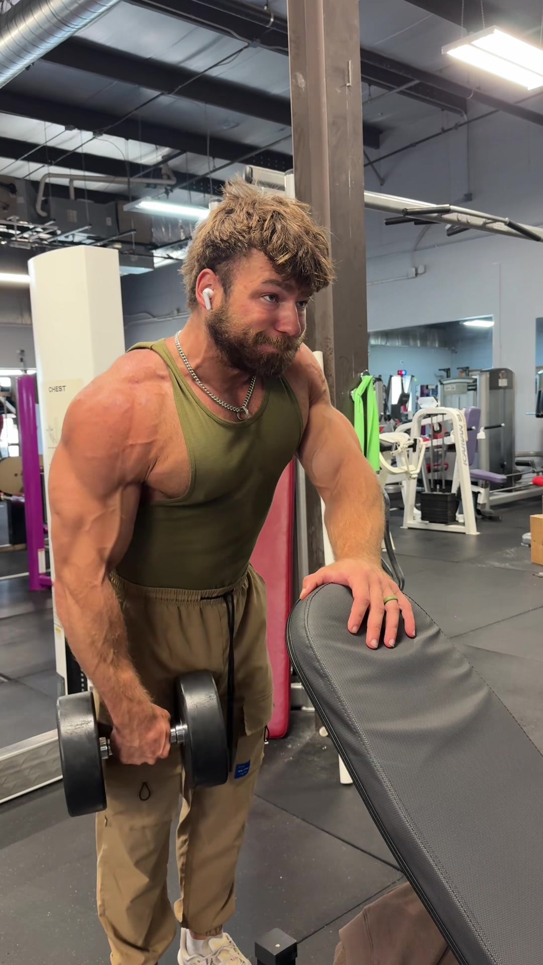 @Alex 🦍