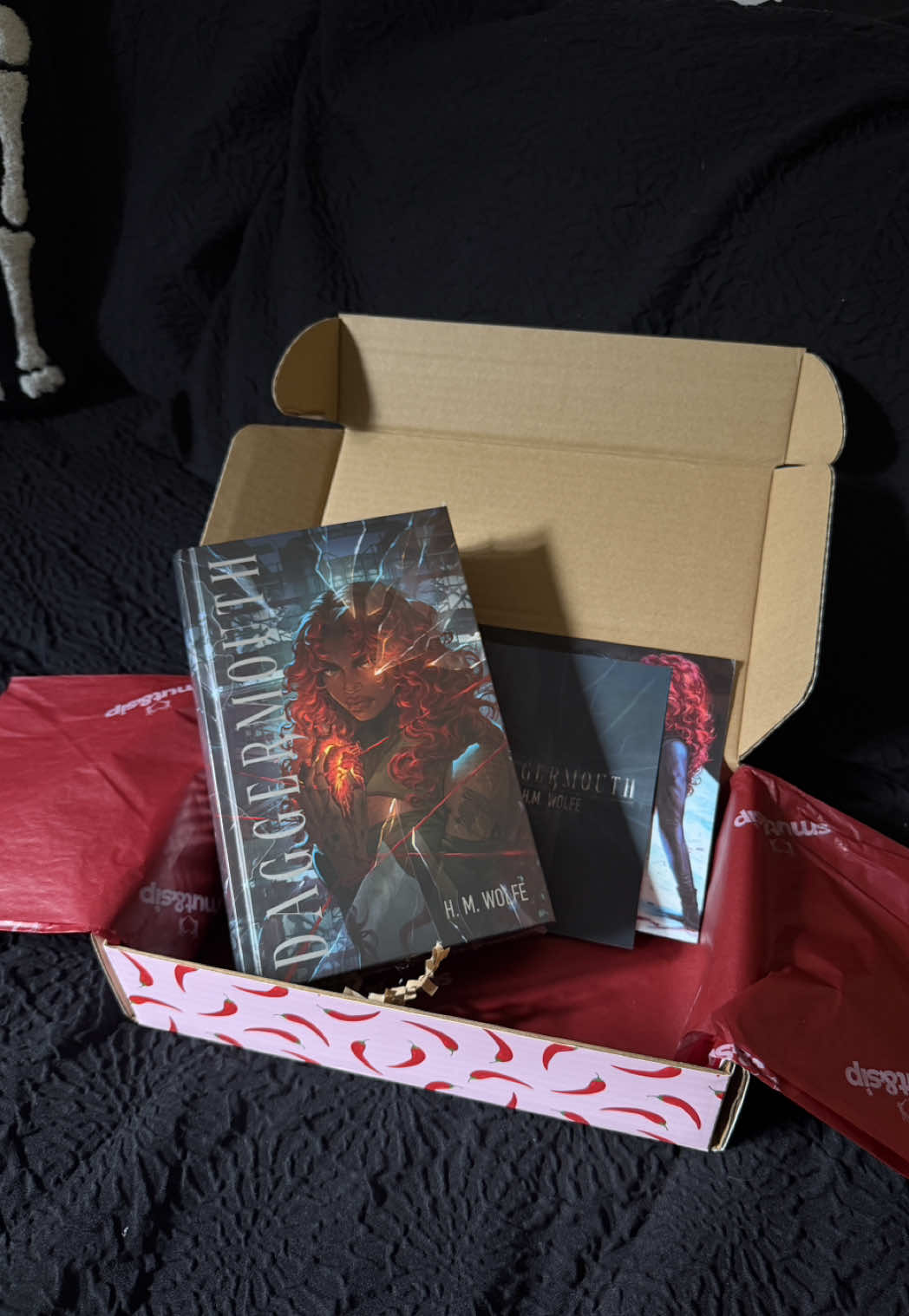 @Ell📚🐉🗡️