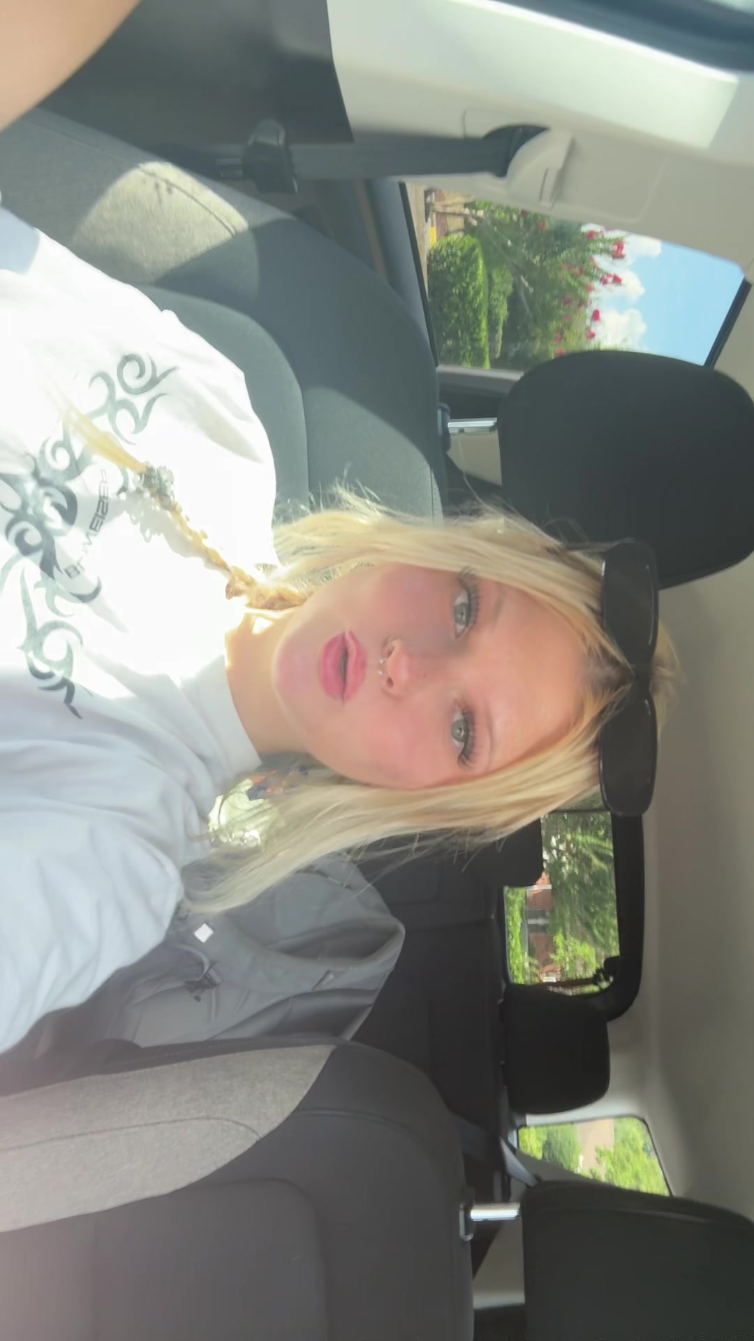 @chloe lambert