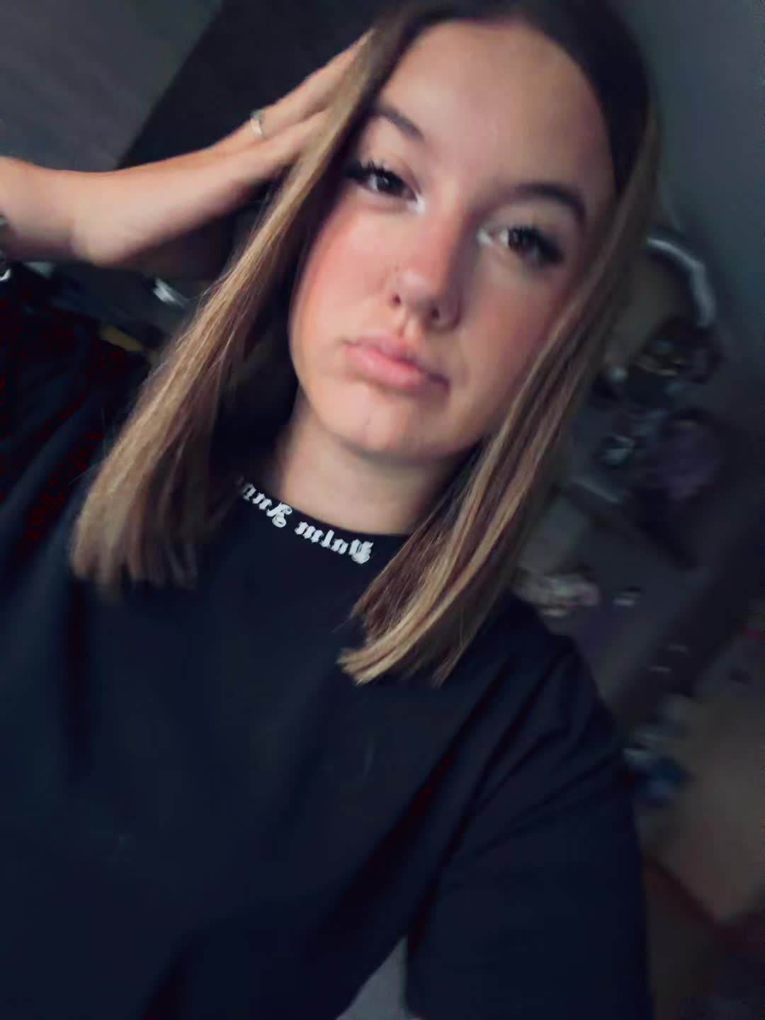@🦈
