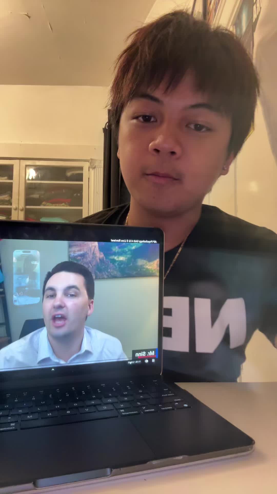 @Hi